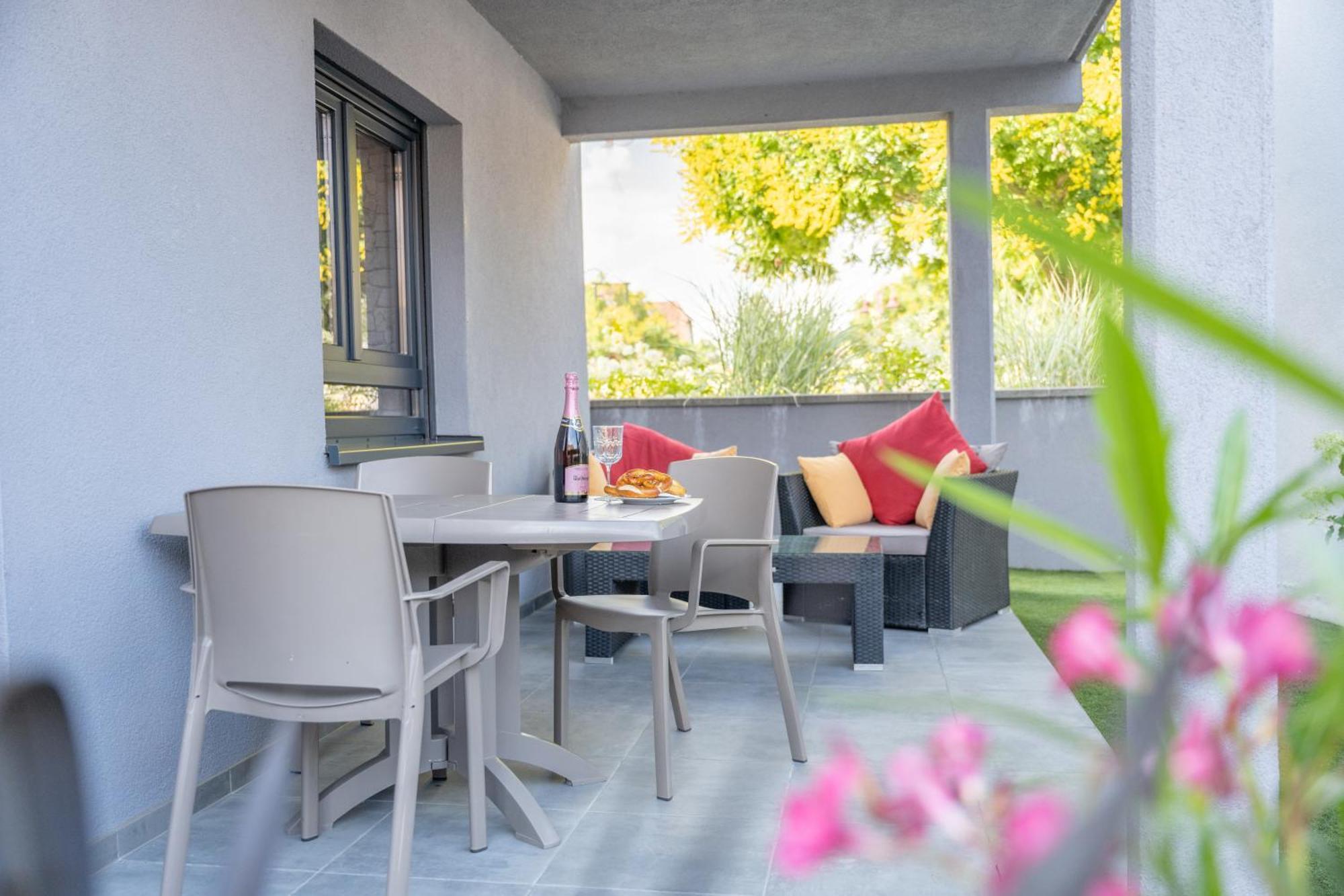 Le Refuge Des Sorciers Apartamento Horbourg Exterior foto